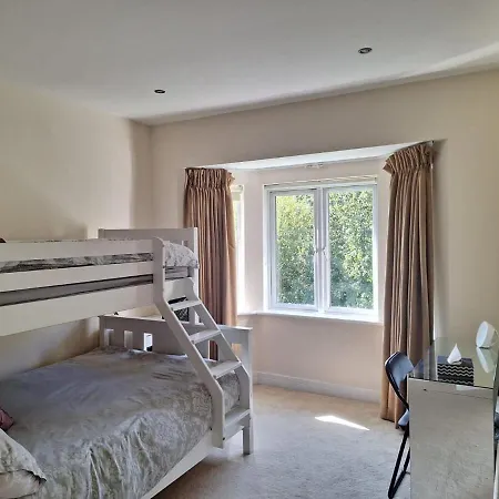 Apartment Bright , Spacious & Cosy Malahide